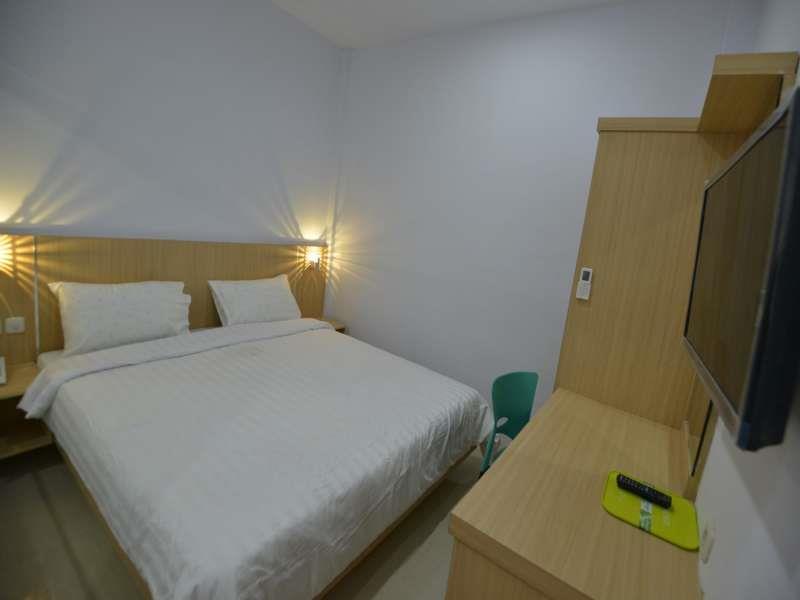 Reddoorz Premium At Hotel T-One Jambi Tanjungjohor Luaran gambar